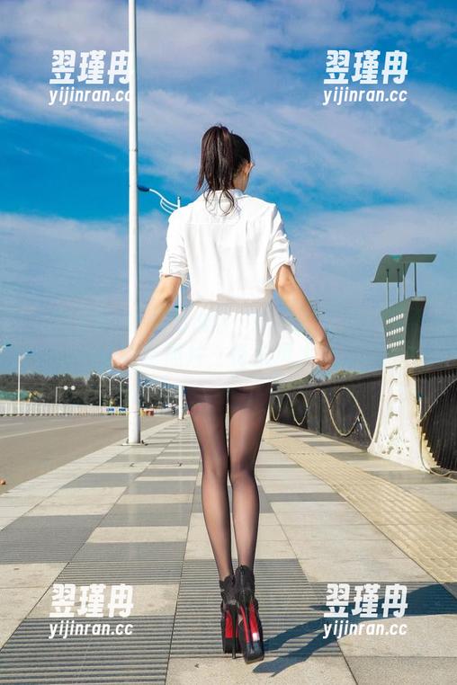 AISS爱丝(钻石版) - 拉风的索菲：来看看这些照片，街头风太强了-翌瑾冉
