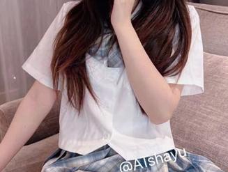 翻进这个在线空间，AT鲨的水手服图片神奇得让我忍不住想鼓掌