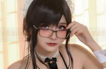 玛修小厨娘Azami，写真里的菜品，能不能也做成壁纸？