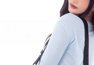 Azami的修女分享：哪个角度更撩？我已经脑补无数场景了。