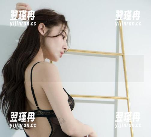 捣蛋鬼G.su(全智秀)的纯白私拍，一个美丽的插曲-翌瑾冉