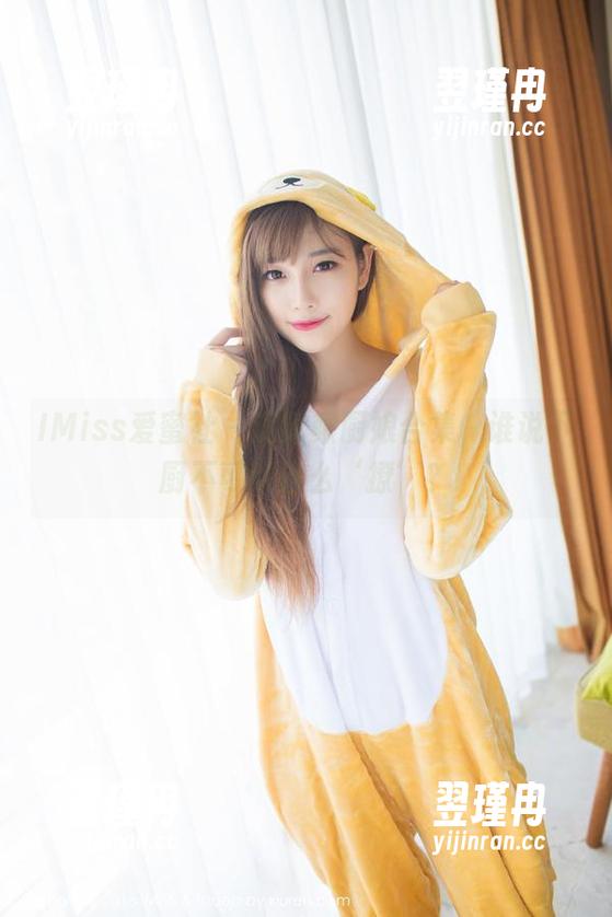 IMiss爱蜜社 - 泥鳅鳅厨娘合集,谁说下厨不可以这么‘撩’?-翌瑾冉 IMiss爱蜜社 - 泥鳅鳅厨娘合集,谁说下厨不可以这么‘撩’?-翌瑾冉
