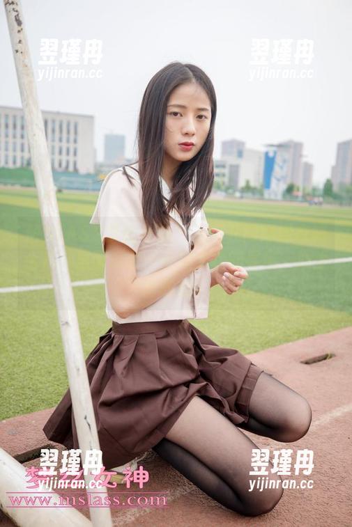 MSLASS梦丝女神 - 小允儿的绿绿衣服合集，里面藏着一小撮柔软的春风，心里暖暖的。-翌瑾冉