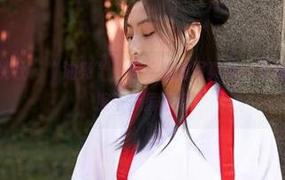 MiiTao蜜桃社 - “油亮”，唐佳怡的写真集，下载之后别忘了擦干净屏幕哦