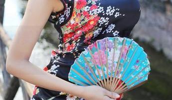 MyGirl美媛馆 - 谁能想到田孝媛用粉色照片把我的心都软化了？