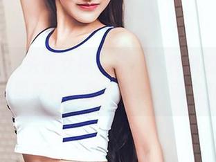 TouTiao头条女神 - 张梓然和她的白衬衫——原图在此，放心下载，谁会知道呢