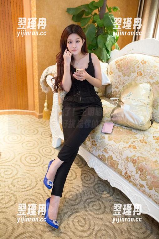 TuiGirl - 不藏了!王明明学姐写真合集,准备好挑战你的审美。-翌瑾冉 TuiGirl - 不藏了!王明明学姐写真合集,准备好挑战你的审美。-翌瑾冉
