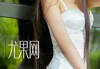 UGirls尤果网 - 来自韩乐优的无圣光护士作品…有点…奇妙？