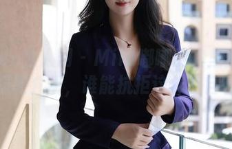 Xiuren秀人网 - Mila嘟嘟的裤里丝写真集，原图介绍，谁能抗拒这样的自在呢？