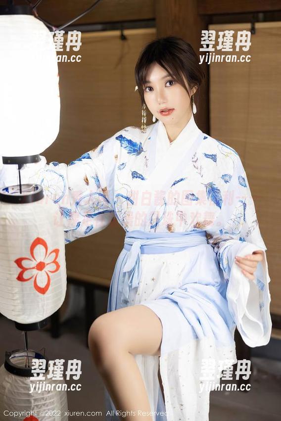 Xiuren秀人网 - 甜白酱的图集福利——让裸足在清晨的露珠中欢舞。-翌瑾冉 Xiuren秀人网 - 甜白酱的图集福利——让裸足在清晨的露珠中欢舞。-翌瑾冉