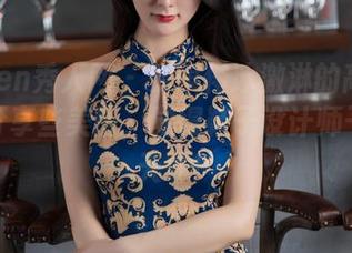 Xiuren秀人网 - 麦琪绫冰激淋的高跟鞋秀，分享些美图，觉得鞋子设计师干脆是天才！
