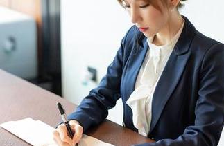 YouMi尤蜜荟 - 谁说美足不重要？Lucky沈欢欣的新作品集刷新了我的三观。
