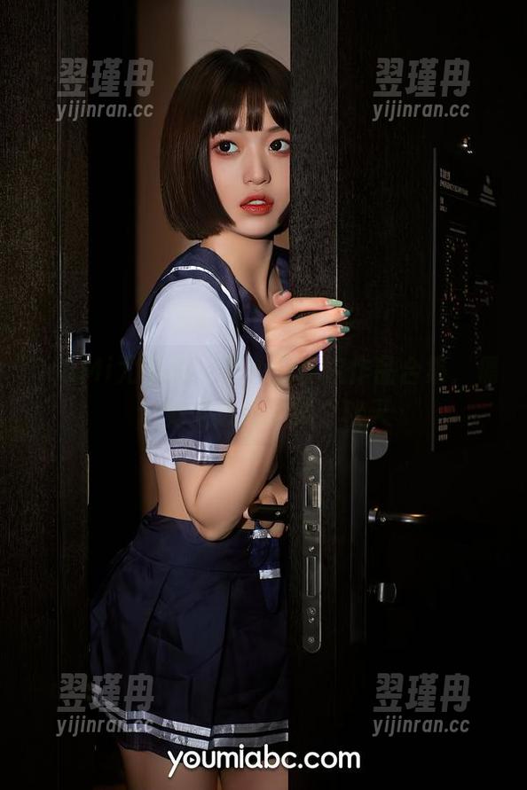 YouMi尤蜜荟 - 梦心月豹纹作品合集,偶尔觉得想起了某个秋天-翌瑾冉 YouMi尤蜜荟 - 梦心月豹纹作品合集,偶尔觉得想起了某个秋天-翌瑾冉