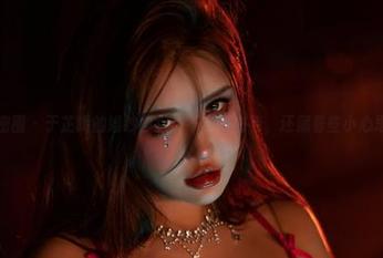 微密圈 - 于芷晴的婚纱图包：不只是白色，还藏着些小心思。