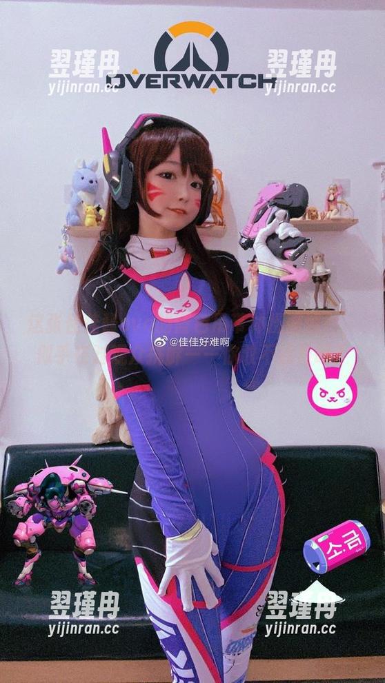 这张佳佳酱ovo的蓝色吊带体操服照片,似乎在对观众挑衅——你敢不点击吗?-翌瑾冉 这张佳佳酱ovo的蓝色吊带体操服照片,似乎在对观众挑衅——你敢不点击吗?-翌瑾冉