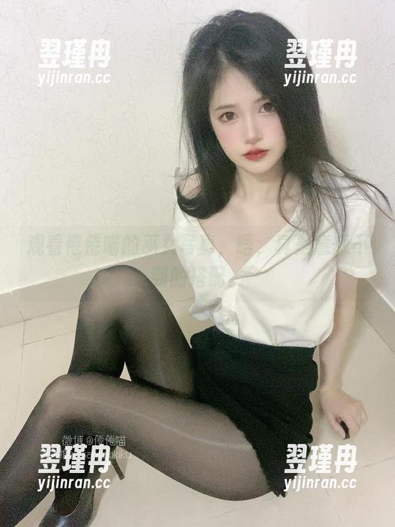 观看倦倦喵的巫女写真,唔,真是意想不到的搭配。-翌瑾冉 观看倦倦喵的巫女写真,唔,真是意想不到的搭配。-翌瑾冉
