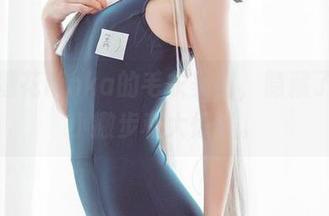冲田凛花rinka的毛衣美图，隐藏了几分小撇步和大惊喜。