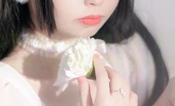 十万珍吱伏特的女神写真上线！我现在明白为什么每次打开都忍不住想多看几眼。