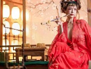 最新网袜，不是每个人都能驾驭，夏小秋秋秋的分享让我心里直冒汗。