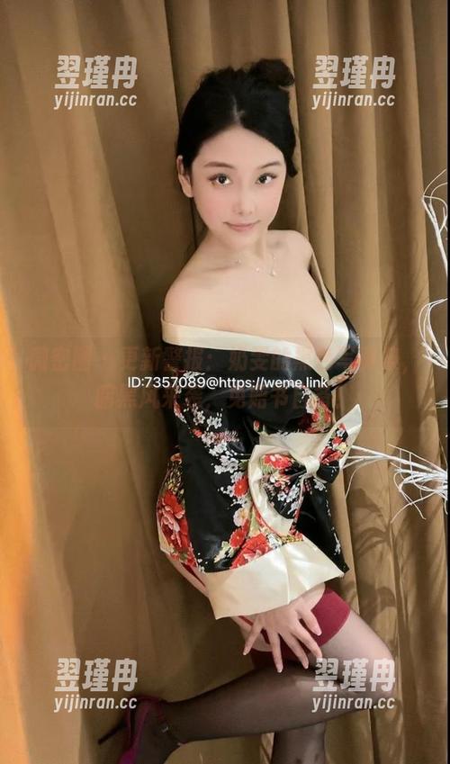 微密圈 - 更新警报：奶雯的黑色写真集，暗黑风来袭，免赔书自备！-翌瑾冉