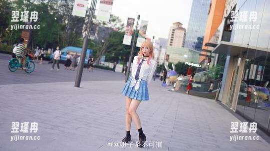 这波妍子坚不可摧的圣诞节cos原图风格,我可以接受。精选的几张是给我梦游吗?一流的网红气场啊。-翌瑾冉 这波妍子坚不可摧的圣诞节cos原图风格,我可以接受。精选的几张是给我梦游吗?一流的网红气场啊。-翌瑾冉