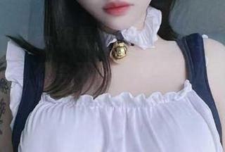 微密圈 - 又一组最新照片，宋昱欣的“修女”形象，你会不会在心里一边跺脚一边小声尖叫？