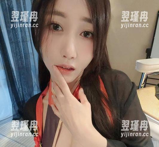 微密圈 - 图库最新透视!小玉吃果冻的白背心与牛仔短裤,我敢打赌你也想试试!-翌瑾冉 微密圈 - 图库最新透视!小玉吃果冻的白背心与牛仔短裤,我敢打赌你也想试试!-翌瑾冉