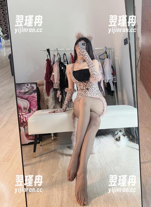 微密圈 - 更新!小玉吃果冻和校服……看完真想重温青春!-翌瑾冉 微密圈 - 更新!小玉吃果冻和校服……看完真想重温青春!-翌瑾冉