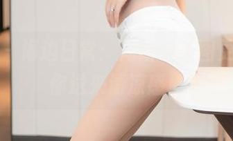 尤蜜荟 - 海边日常：周妍希美图更新，给你送来清凉感！