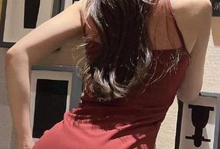 微密圈 - 徐莉芝纯白合集，像一杯糖霜奶昔，能甜到心坎里吗？