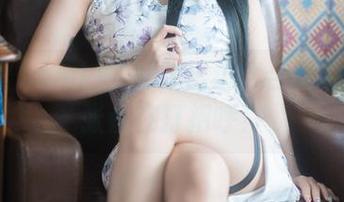 当普美(bomi)的妹妹出道：合集中的每一张都在打招呼！