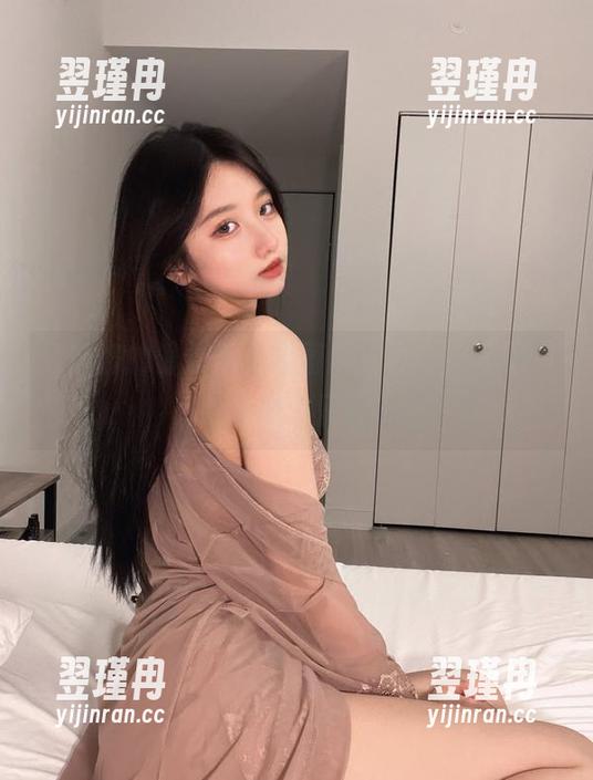 果咩酱的最新雪兔狗图集,看完我直呼“给我发一只!”-翌瑾冉 果咩酱的最新雪兔狗图集,看完我直呼“给我发一只!”-翌瑾冉