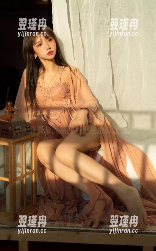 果咩酱w和她的红裙带给我的,完全不止是一张简单的原图,壁纸也叫我沉迷。-翌瑾冉 果咩酱w和她的红裙带给我的,完全不止是一张简单的原图,壁纸也叫我沉迷。-翌瑾冉
