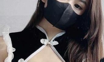 微密圈 - 桃沢樱呀的新黑丝美图，细节之处真让人目不转睛！