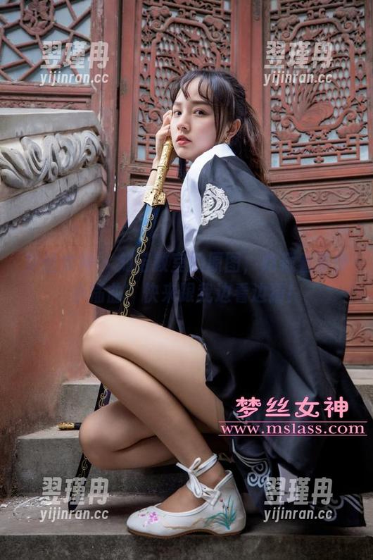 梦丝女神 - 刘诺教室的原图,隐藏着多少小插曲?快来跟我边看边猜!-翌瑾冉 梦丝女神 - 刘诺教室的原图,隐藏着多少小插曲?快来跟我边看边猜!-翌瑾冉