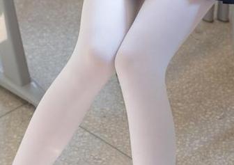 森萝财团 - 默陌，80D白丝的写真的确让人“难以自拔”，原图承包了我所有闲暇时光