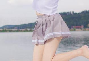 看浅野菌子的私拍纯白作品，心中不由升起一丝对白糖的向往啊…
