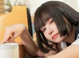 一场冬季的写真更新，爆机少女喵小吉与风花雪月的甜蜜牵绊！