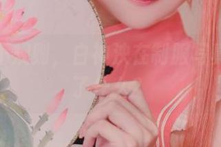 规则与不规则，白神泱在制服写真中定制了什么？