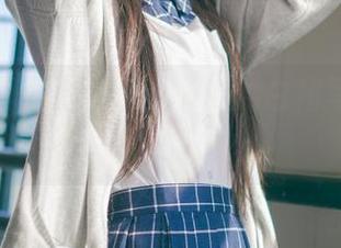 神乐坂真东：请给我更多的白裙写真，她真的是太会穿了！