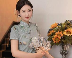秀人网 - 分享蛋蛋宝的兔女郎图包，意外发现这兔子的身材居然……哎呀，不说了！