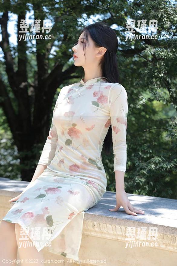 秀人网 - 赵惟依coco高跟鞋精选:每个‘咔嚓’都是一种叛逆的美感!-翌瑾冉 秀人网 - 赵惟依coco高跟鞋精选:每个‘咔嚓’都是一种叛逆的美感!-翌瑾冉