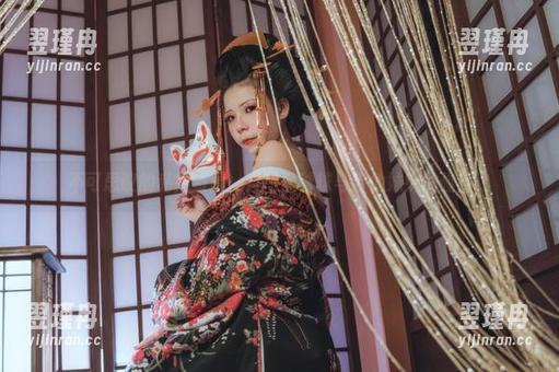 不可思议的私拍资源：自闭颜球球与吉他妹妹的碰撞。-翌瑾冉