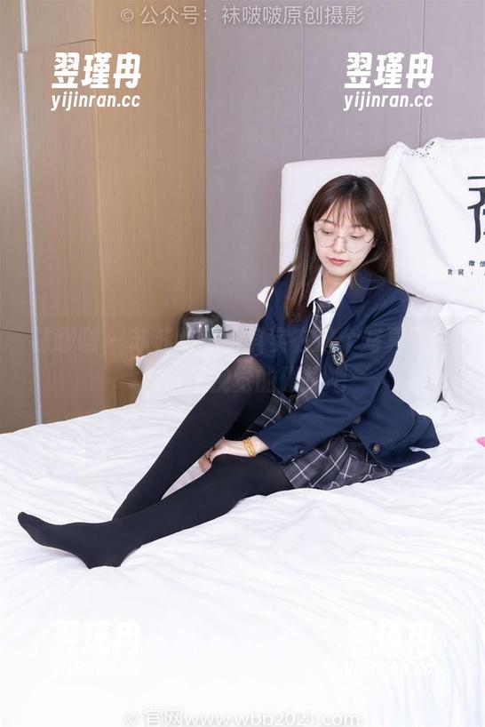 袜啵啵 - 苏苏的秘密其实在这个写真里,来一场视觉的碰撞吧-翌瑾冉 袜啵啵 - 苏苏的秘密其实在这个写真里,来一场视觉的碰撞吧-翌瑾冉