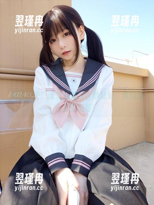 美图出炉!迷之呆梨的吉他妹妹,真的适合当壁纸呀!-翌瑾冉 美图出炉!迷之呆梨的吉他妹妹,真的适合当壁纸呀!-翌瑾冉