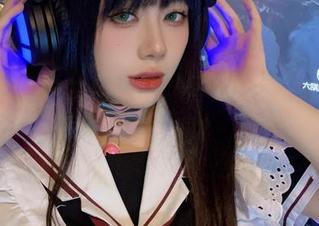 阿九从不咕咕精选学妹写真，谁说青春仅属于校园？