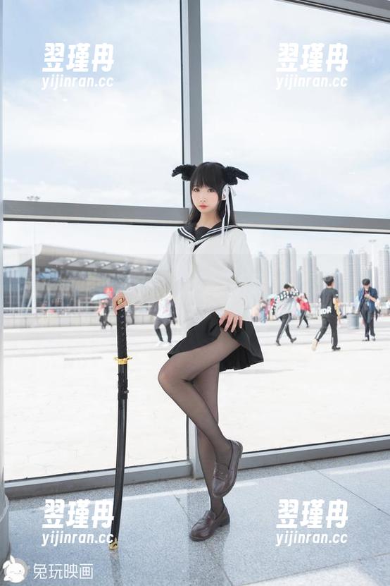 雪琪SAMA制服姐姐,美图中的清纯与俏皮,是不是该培养点对她的想象?-翌瑾冉 雪琪SAMA制服姐姐,美图中的清纯与俏皮,是不是该培养点对她的想象?-翌瑾冉